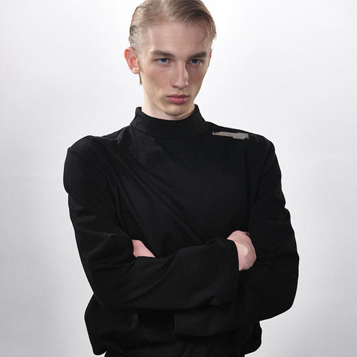 HUMANWORLD 21SS 高领黑色卫衣 商品图2