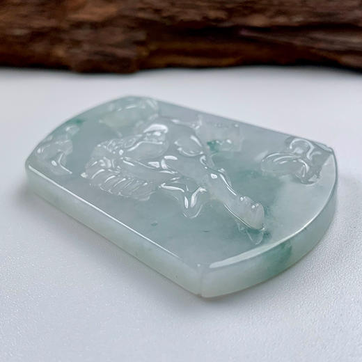 派瑞翡翠 翡翠挂件 糯种 淡清色 商品图3