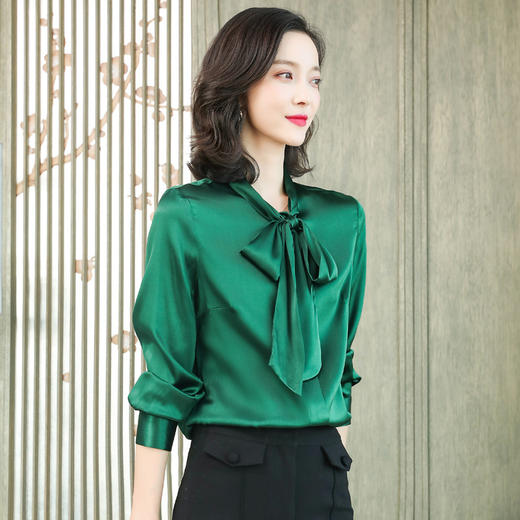 上海旗袍厂ASE-6620纯色系带职场单排扣真丝衬衫 商品图8