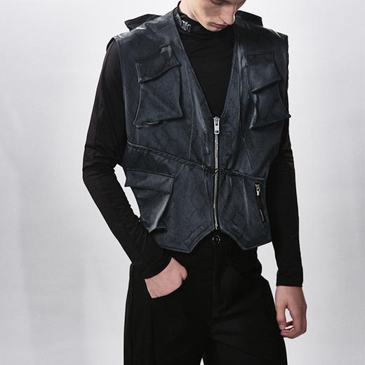 HUMANWORLD 21SS 不规则蛇纹拉链抽绳马甲 商品图3