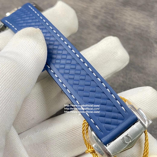 N厂新品，金针队长茄海马150M“柚木”横纹盘黑面绿针，独家复刻一体8900机芯，机芯功能和正品一致，41x13mm，复刻8900自动机械机芯，316精钢表壳表链，蓝宝石镜面，折叠扣，防水大于50米 商品图2