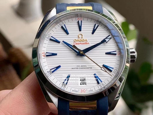 N厂新品，金针队长茄海马150M“柚木”横纹盘黑面绿针，独家复刻一体8900机芯，机芯功能和正品一致，41x13mm，复刻8900自动机械机芯，316精钢表壳表链，蓝宝石镜面，折叠扣，防水大于50米 商品图10