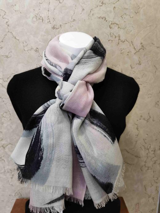 2楼紫兰长款羊毛围巾 商品图0