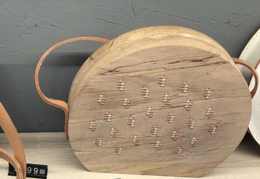 贝壳斜挎带十字绣包 商品图0