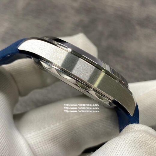 N厂新品，金针队长茄海马150M“柚木”横纹盘黑面绿针，独家复刻一体8900机芯，机芯功能和正品一致，41x13mm，复刻8900自动机械机芯，316精钢表壳表链，蓝宝石镜面，折叠扣，防水大于50米 商品图8