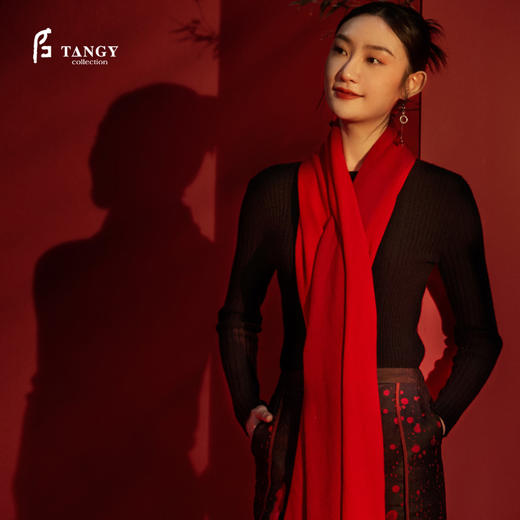 TANGY Collection/天意精品冬季新品新年特辑双色红羊绒披肩 商品图2