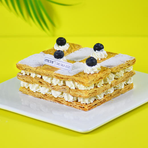 【榴莲拿破仑】6英寸  法式千层酥皮 榴莲果肉蛋糕甜品 商品图0