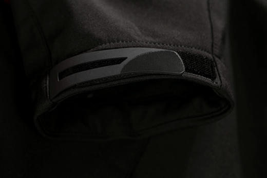 严素软壳外套夹克，中国百马俱乐部特别版，严素态度，防风、保暖、透气 商品图10