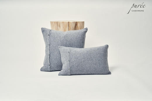 #2022 「LEAN ON IT II PILLOW CASE」100% CASHMERE 粗针华夫格羊绒靠枕套 商品图5