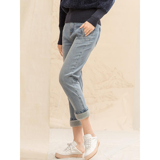 Famecoco范可儿直筒牛仔裤女秋冬潮浅色显瘦长裤F198GA007 商品图2