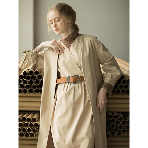 famecoco范可儿赫本风复古连衣裙两件套气质收腰套装F195EA004 商品图1