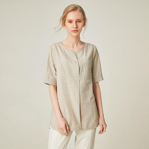 famecoco范可儿女士衬衫新款夏短袖v领外穿宽松百搭上衣F193BD010 商品图2