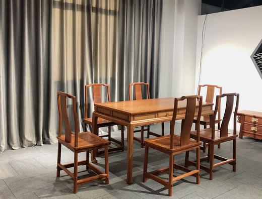 红桥红  家具严选  缅甸花梨（大果紫檀）  【156 四抽屉 马蹄腿 餐桌 七件套】 商品图1