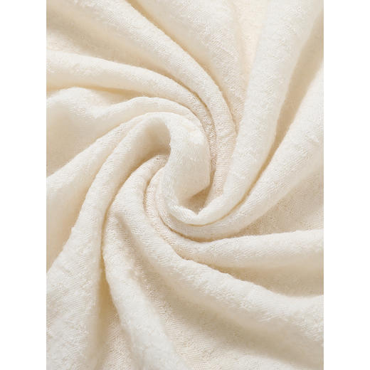 famecoco范可儿设计感长袖字母T恤打底衫F195BB001 商品图3