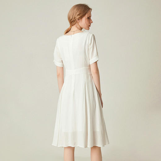 famecoco范可儿白色连衣裙女夏绑带收腰显瘦气质中长裙F193FA001 商品图1