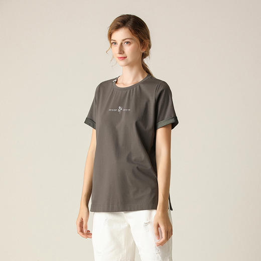【直 播 间】famecoco范可儿短袖T恤ins潮纯棉圆领简约短袖上衣F203BB007 商品图3