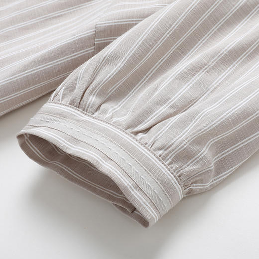 famecoco范可儿竖条纹衬衫女外穿夏灯笼袖宽松百搭上衣F183BA005 商品图3