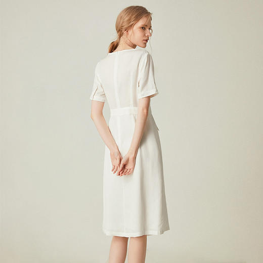 famecoco范可儿温柔风连衣裙夏季宽松甜美气质白色裙子F193FA017 商品图1