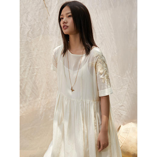 famecoco范可儿连衣裙甜美韩版两件套刺绣娃娃裙F203FA025 商品图3