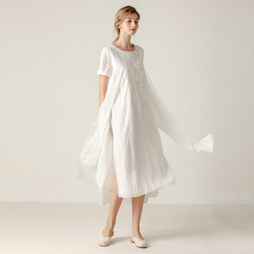 Famecoco范可儿连衣裙女夏刺绣钩花复古文艺短袖中长款F203FA005 商品图0