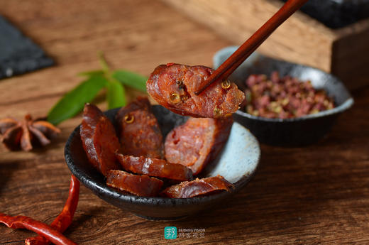 【宜昌助农馆】麻辣烟熏腊肠500g 商品图4