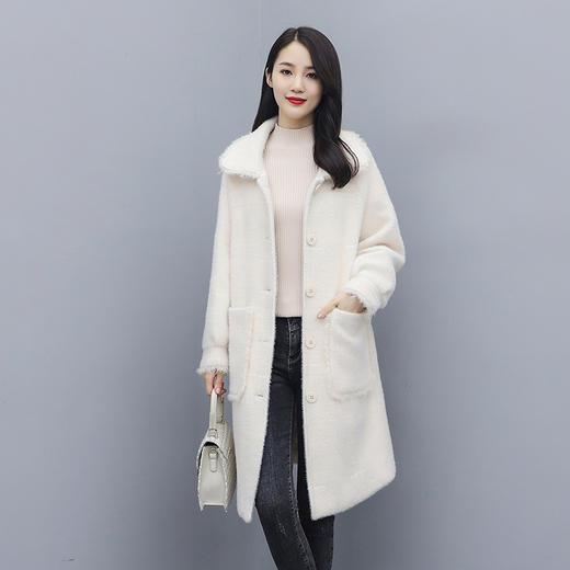 PY-1075NJ    冬季新款时尚翻领金貂绒大衣韩版宽松气质淑女中长款女装外套 商品图4
