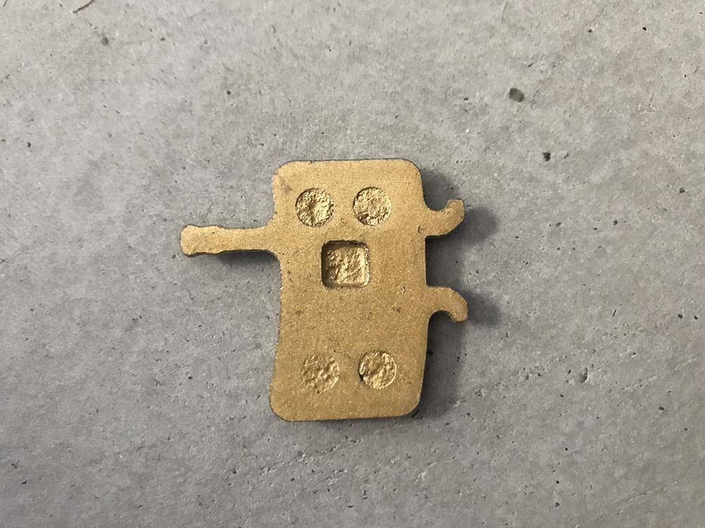 正步 多规格刹车皮