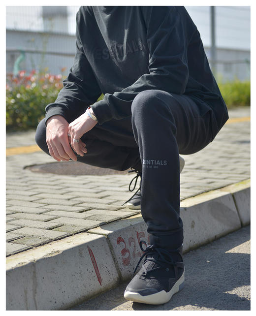 PACSUN订单 复线冬季新款 20F/W FEAR OF  GOD ESSENTIALS 加绒卫裤 wk400 商品图2