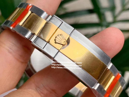 N劳li士迪通拿，单独真正4130机芯，厚度12.6mm和zp一致，904L钢。全部计时功能100% 实现,使用了订制版KIF避震器➕手表基于正品 原版开模的super copy版本乃精品中的精品❕❕ 商品图7