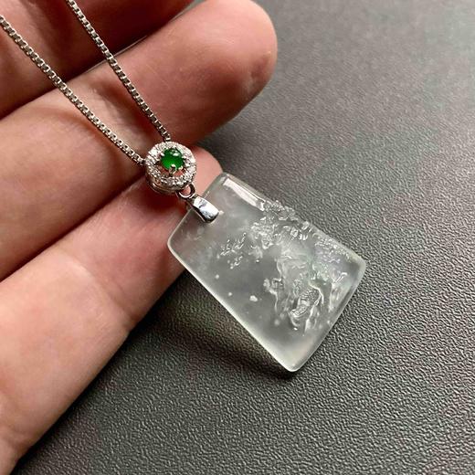 玻璃种雪花棉翡翠山水牌 商品图7
