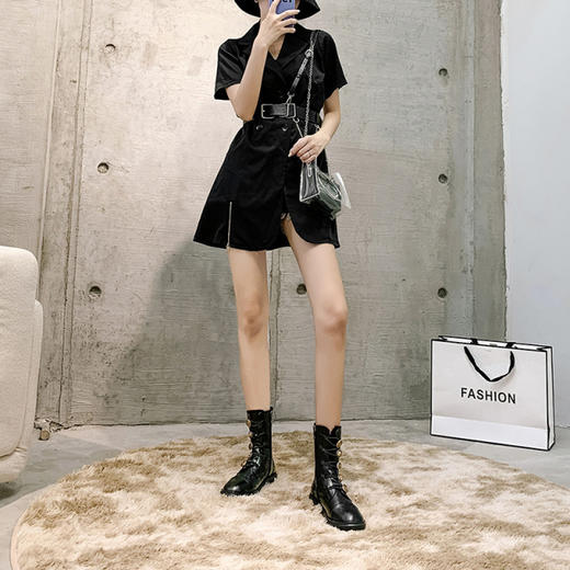 韩版个性潮靴女 秋冬2020新款百搭马丁靴女瘦瘦靴 41-43大码 商品图2