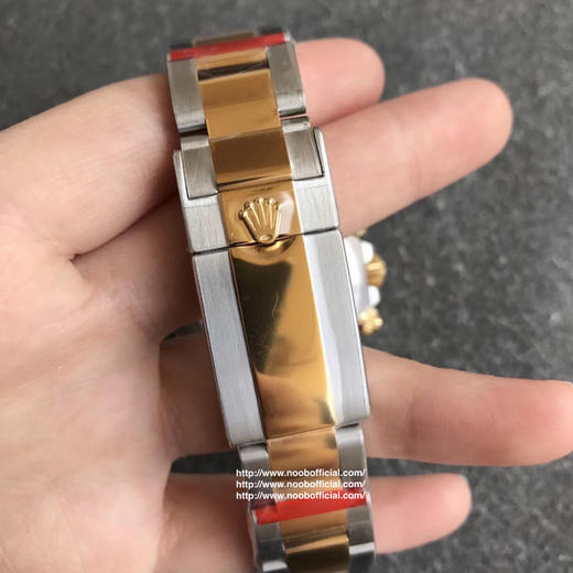 N劳li士迪通拿，单独真正4130机芯，厚度12.6mm和zp一致，904L钢。全部计时功能100% 实现,使用了订制版KIF避震器。 商品图1