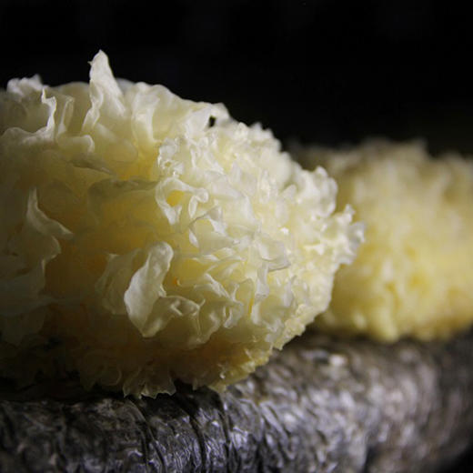 古江【无公害鲜银耳】  清香怡人  朵大鲜嫩  软糯清甜  香滑爽口 胶质丰富  新鲜采摘 ！【顺丰发货】 商品图3