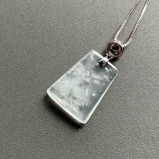 玻璃种雪花棉翡翠山水牌 商品图5