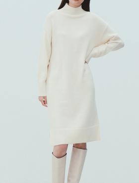 8seconds High collar knitted dress象牙色实心半领连衣裙女款JPY带授权招加盟代理