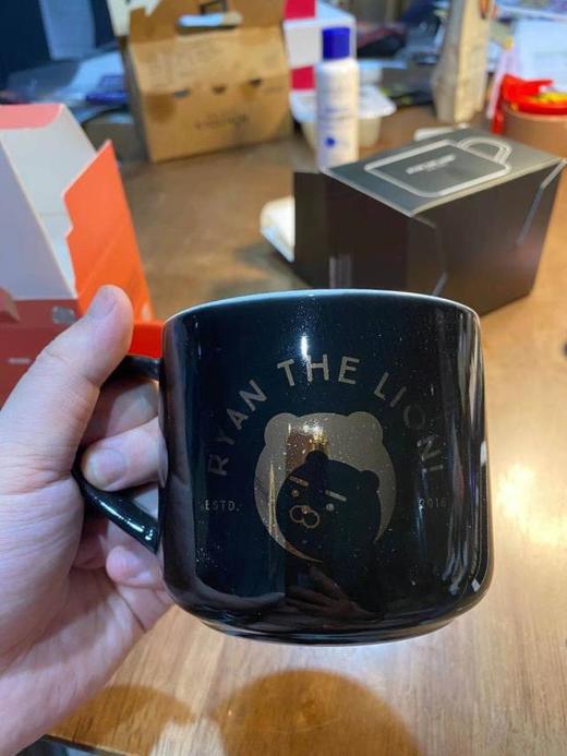 Kakao Friends 黑色马克杯 瑞恩JPY带授权招加盟代理 商品图0