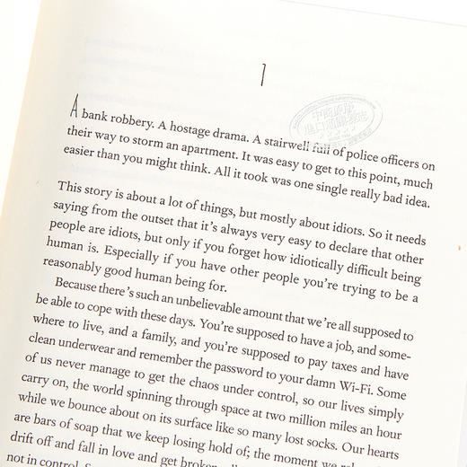 【中商原版】Anxious People A Novel 英文原版 焦虑的人们 Fredrik Backman 商品图3