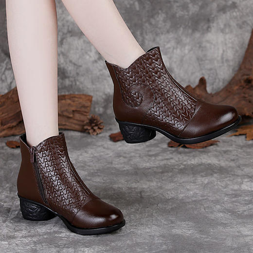 头层牛皮秋冬复古印花短靴女粗跟圆头中老年女靴中跟真皮马丁靴女JXG 商品图1