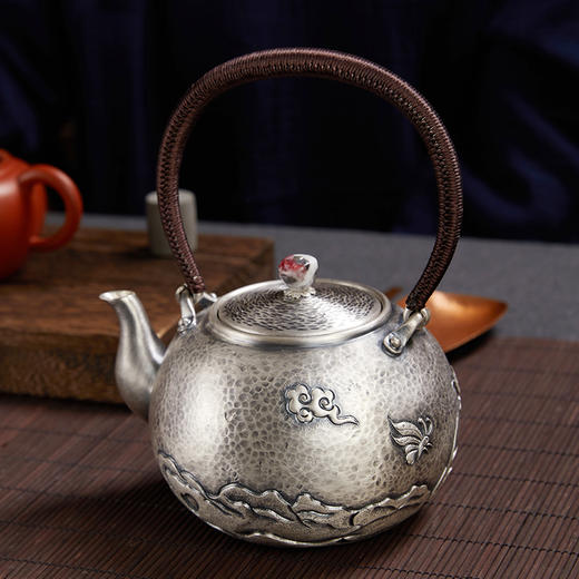 国春银饰丨大富大贵牡丹银壶 手工银壶 425g 附检测证书 预售中，预计付款30天后发货 商品图2