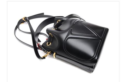 valentino 华伦天奴女士斜挎包 116917573 HmallJPY带授权招加盟代理 商品图0