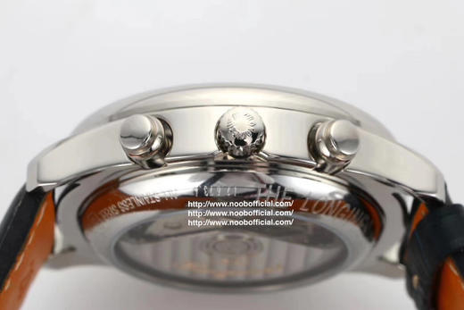 TW浪琴名匠月相八针V4版一：升级星期和月份和原装一样，原装字体比较细，而且对比J和A的字体明显。二：升级月相为烫金，2个月亮和13个星星。市面做的最亮最像 商品图11