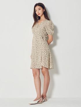 8seconds Floral wrap棕色碎花裹身喇叭连衣裙女款#350871MYBDJPY带授权招加盟代理