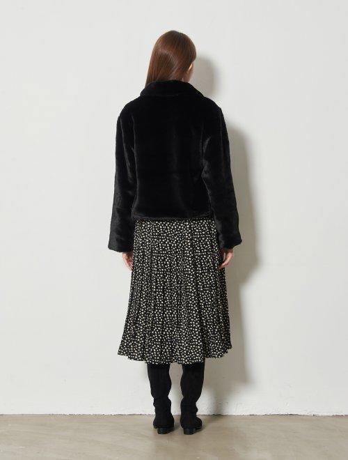 8 seconds 女款黑色隐藏按钮提高彩色毛皮短夹克JPY带授权招加盟代理 商品图1