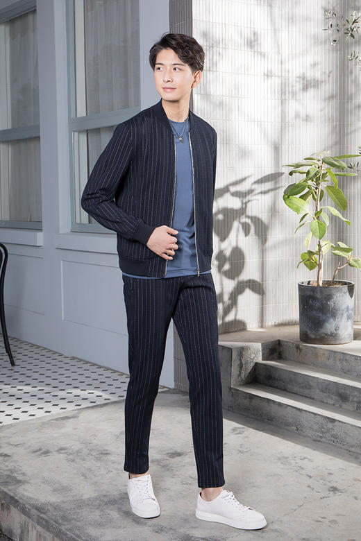 callisto藏青条纹棒球领针织夹克  SQFEJ003C 商品图1