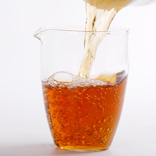 福金花·紧压金花白茶2011·藏金8522简易装1800g 商品图2