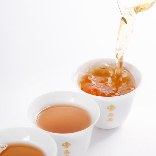 尚品 2011年白牡丹 福鼎白茶 357g/饼  成箱规格：4提共28饼 商品图2