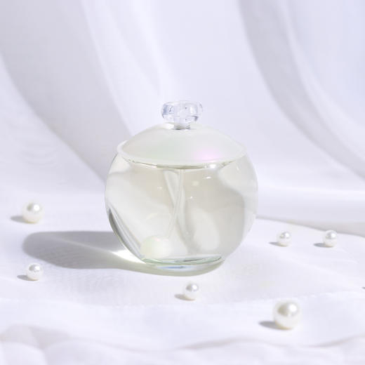 优雅端庄！卡夏尔 露雅（白珍珠） Cacharel Noa 分装 商品图0