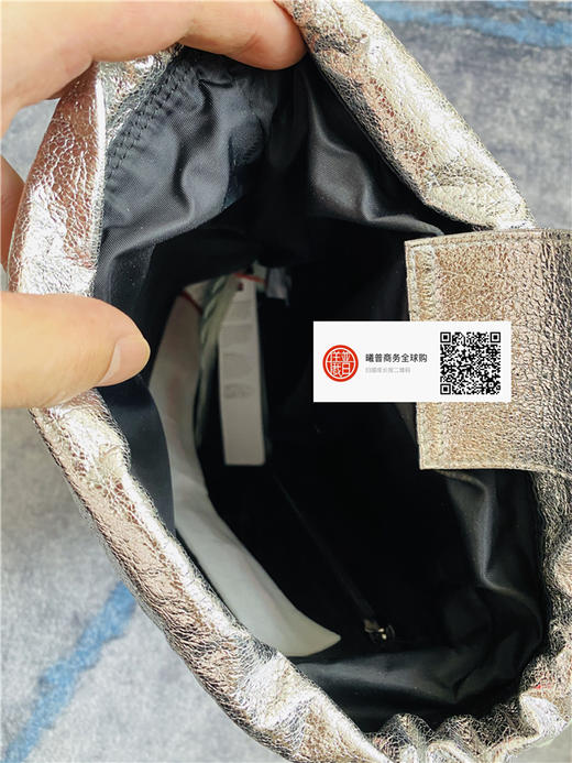 斜背包 輕巧多用途银色男女同款 商品图3