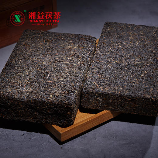 安化黑茶 湘益 2020年 茯字壹号 1kg手筑+1kg机压 商品图2