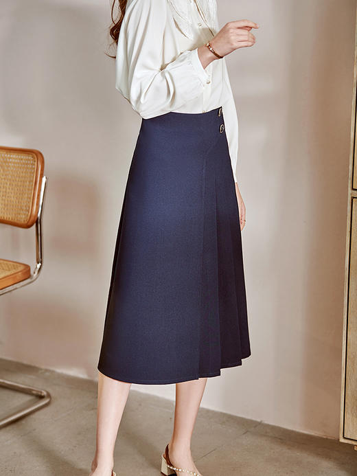 欧芮儿深蓝色半身裙女春季新款收腰显瘦立体褶职场风简约百搭长裙 商品图1